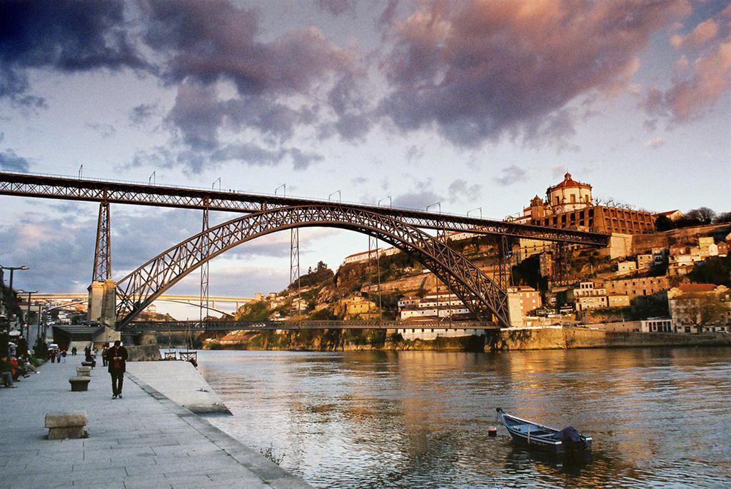 Studios Baixa Downtown Oporto Esterno foto